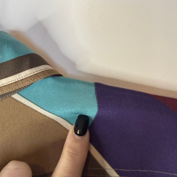 ESCADA Vintage 100% Silk Geometric Blouse - Picture 8 of 8